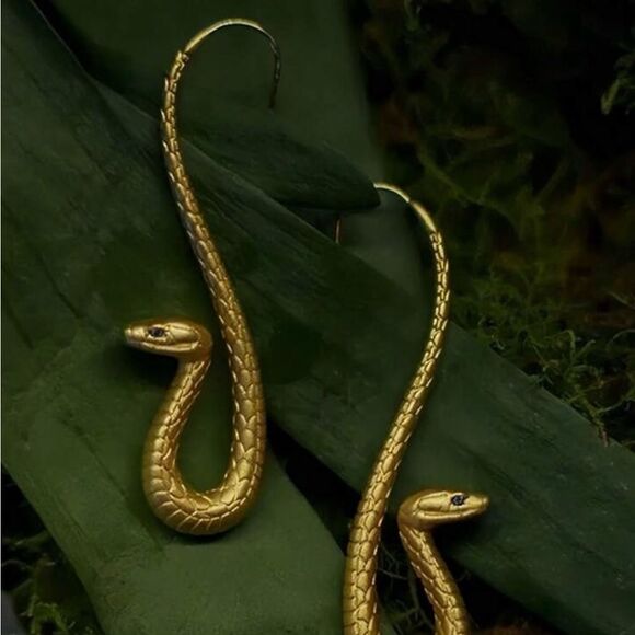 Gothic Snake Gold Tone earrings, blue jewel eyes, engraved detailing, New - Picture 2 of 4